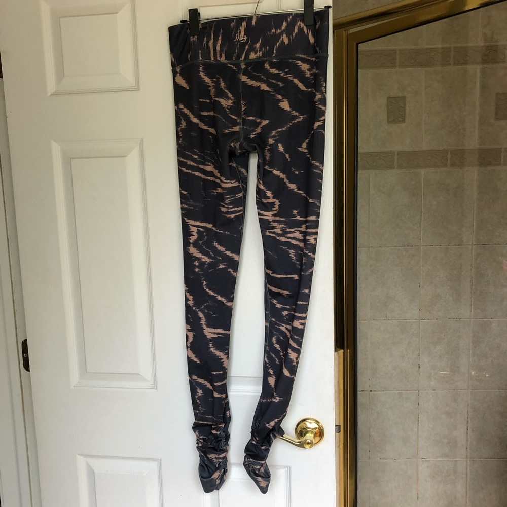 Mika yoga Gaby style leggings